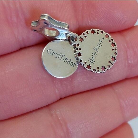 925 Silver Gryffindor Harry Potter Charm - Picture 6 of 7